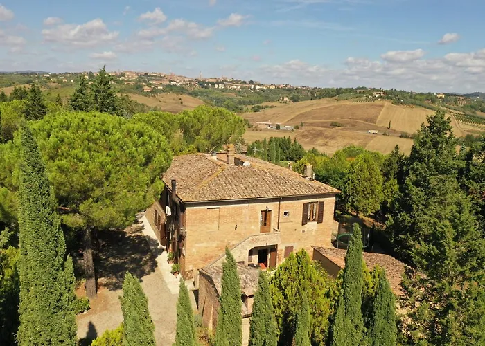 Vacation Apartment Rentals in Siena