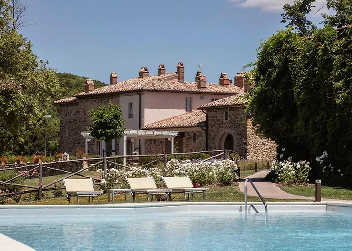 Pousadas com piscina privada em Montalcino