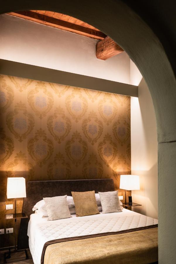Standard Double Room,1000275336:JPEG