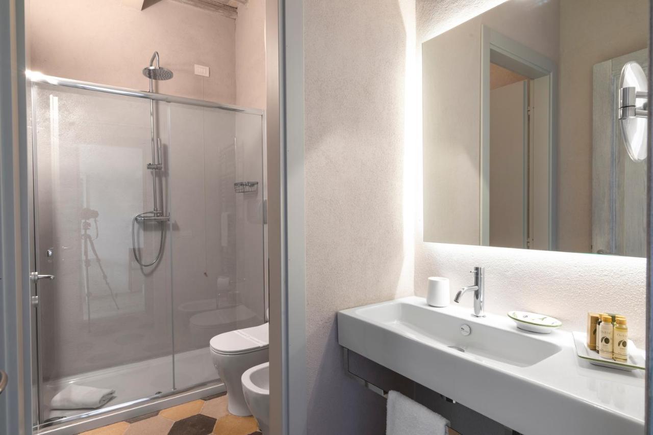 Superior Double Room with view,1002331551:JPEG