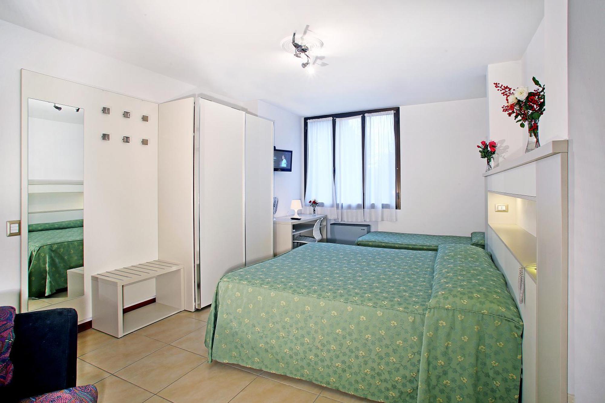 Comfort Twin Room