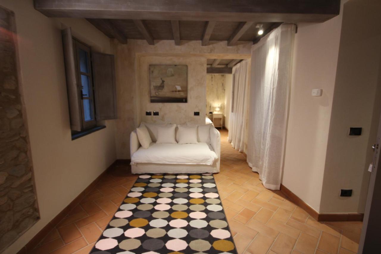 Deluxe Suite,1033560524:JPEG