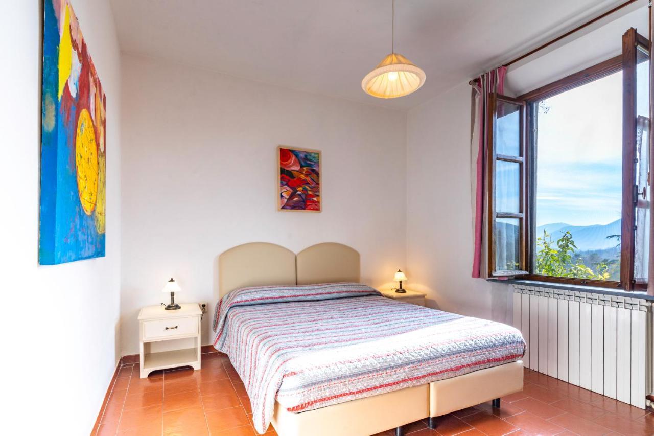 Two-Bedroom Apartment,1077568375:JPEG
