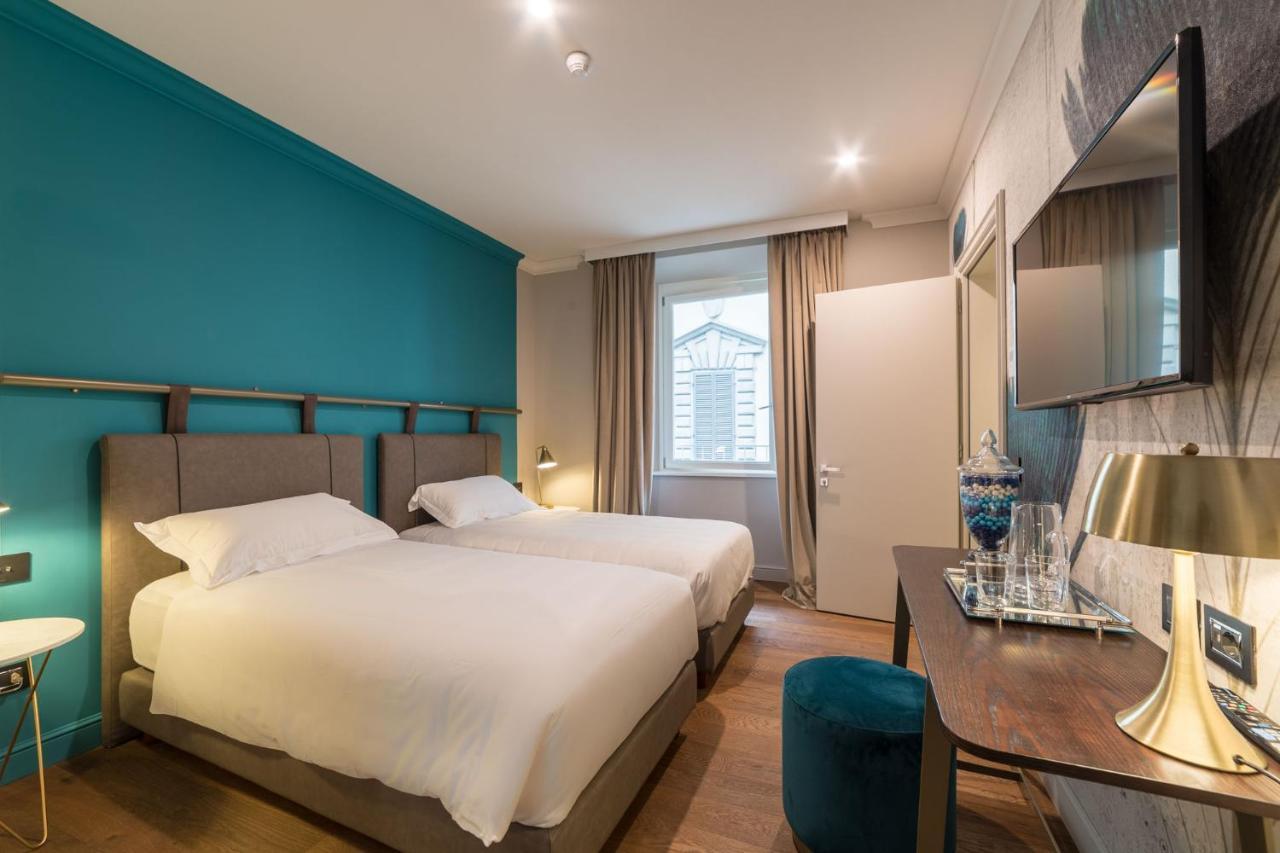 Double or Twin Room Bathroom
