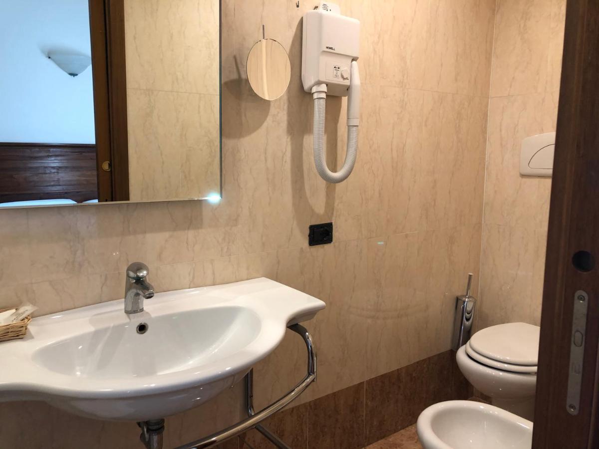 Double Room,1111738527:JPEG