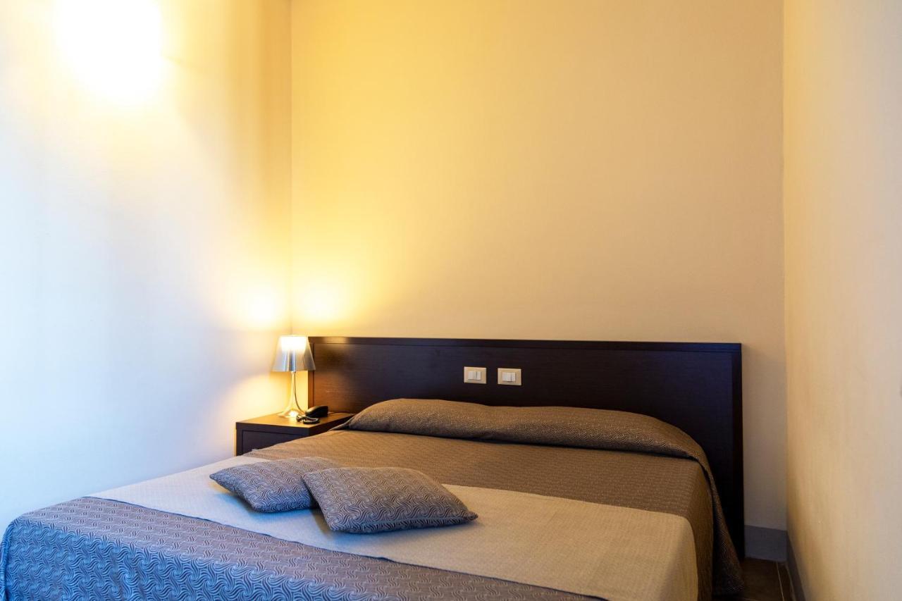 Classic Double or Twin Room,1228082432:JPEG