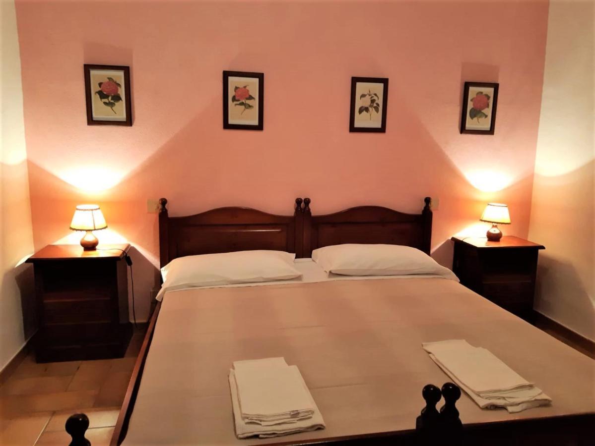 Standard Double Room,1141031065:JPEG
