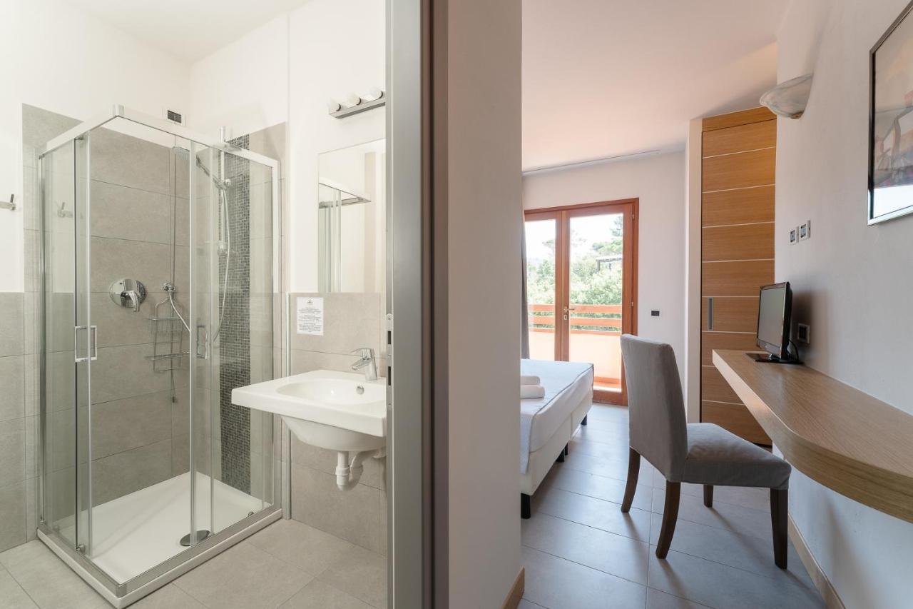 Double or Twin Room Partial Sea View