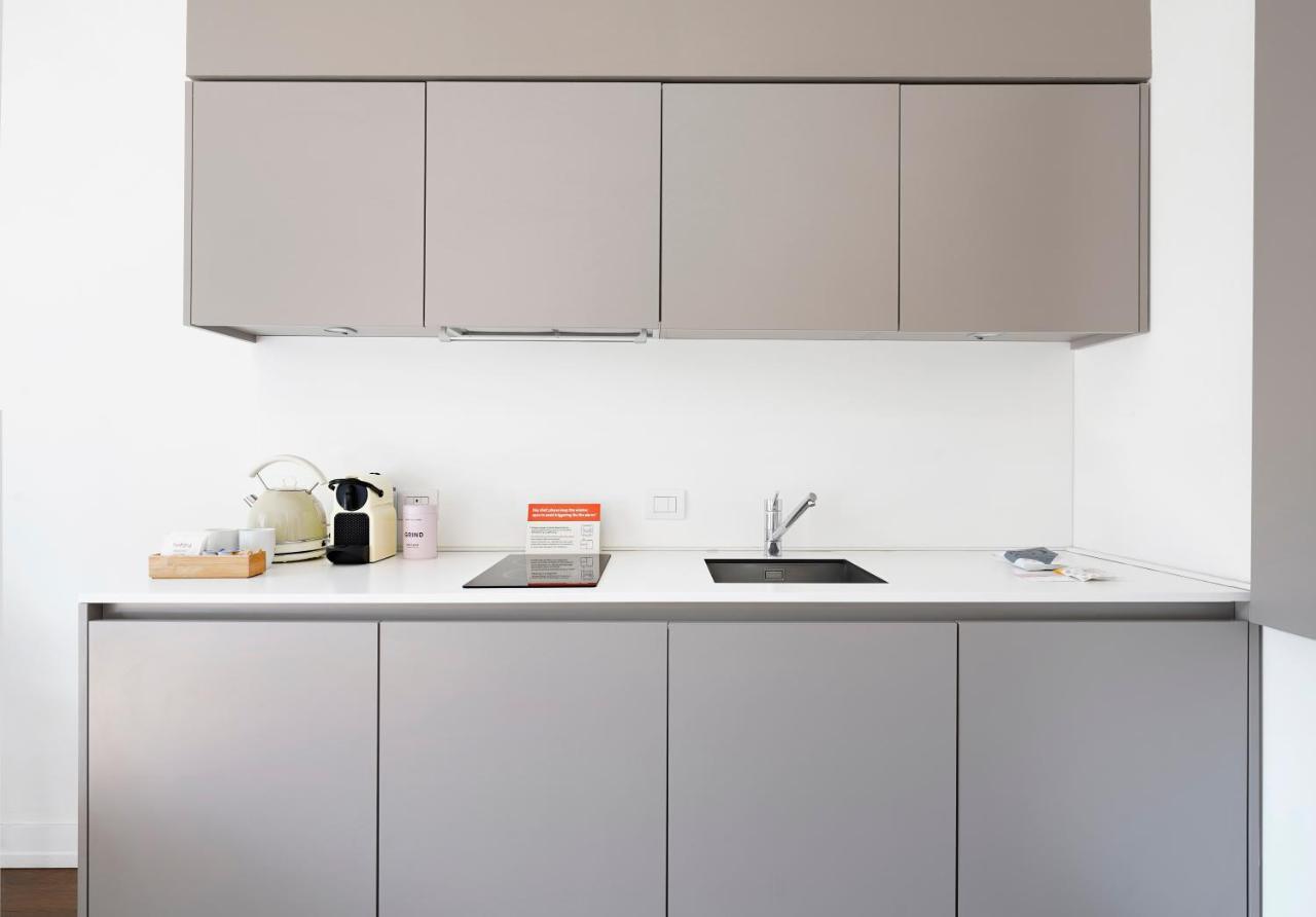Extra Large Studio Kitchen Terrace