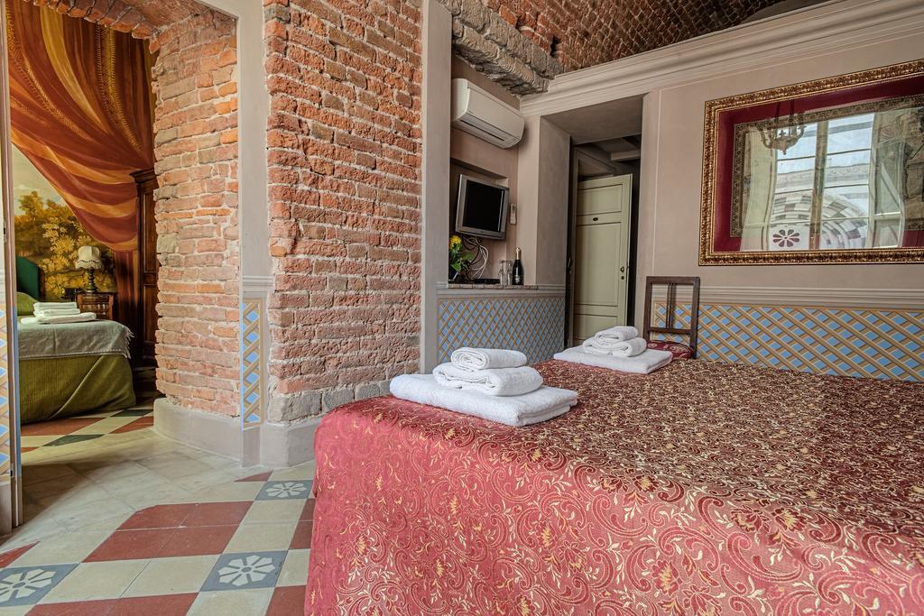 Double or Twin Room,117738133:JPEG