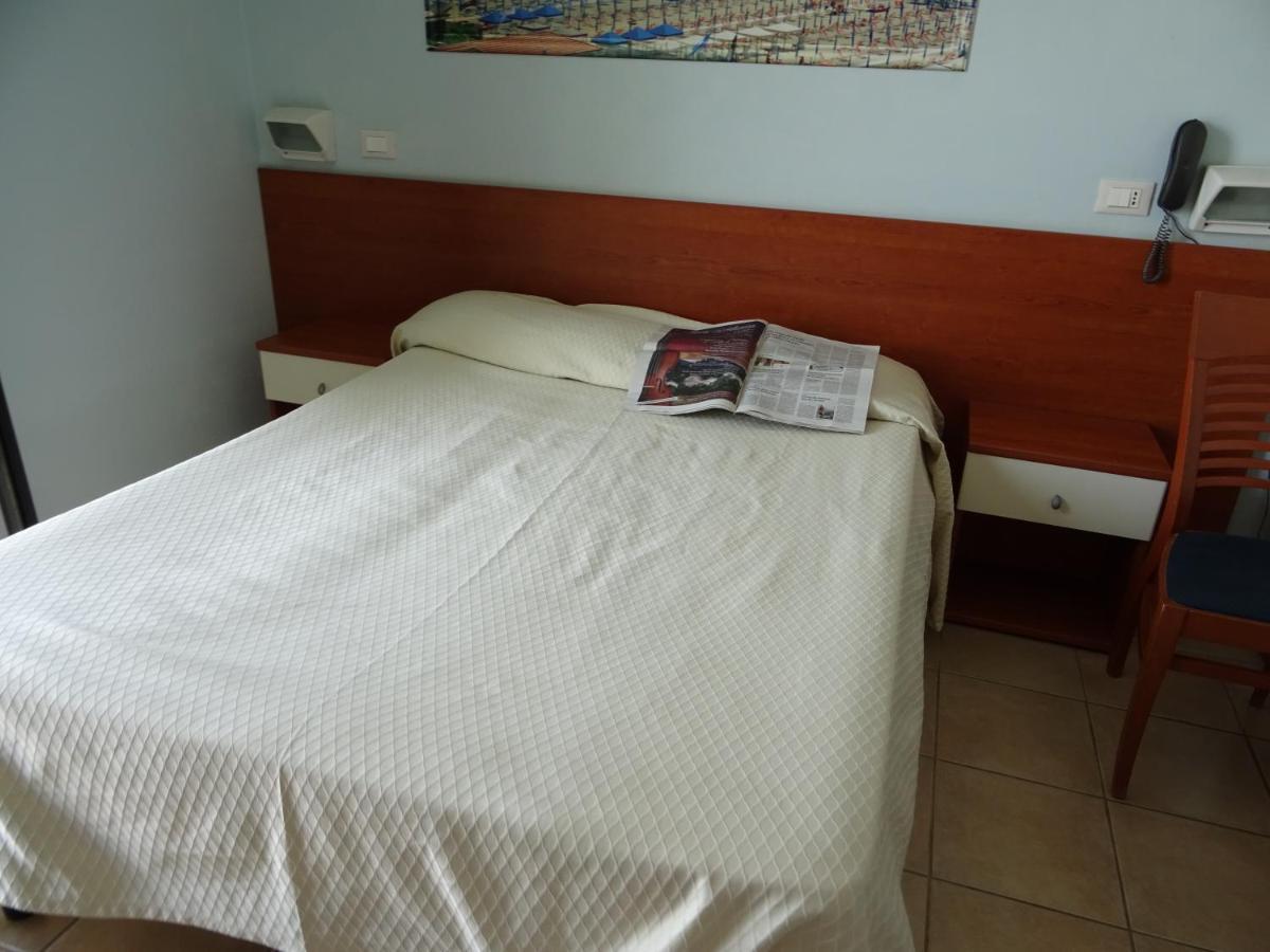 Triple Room Balcony Sea View