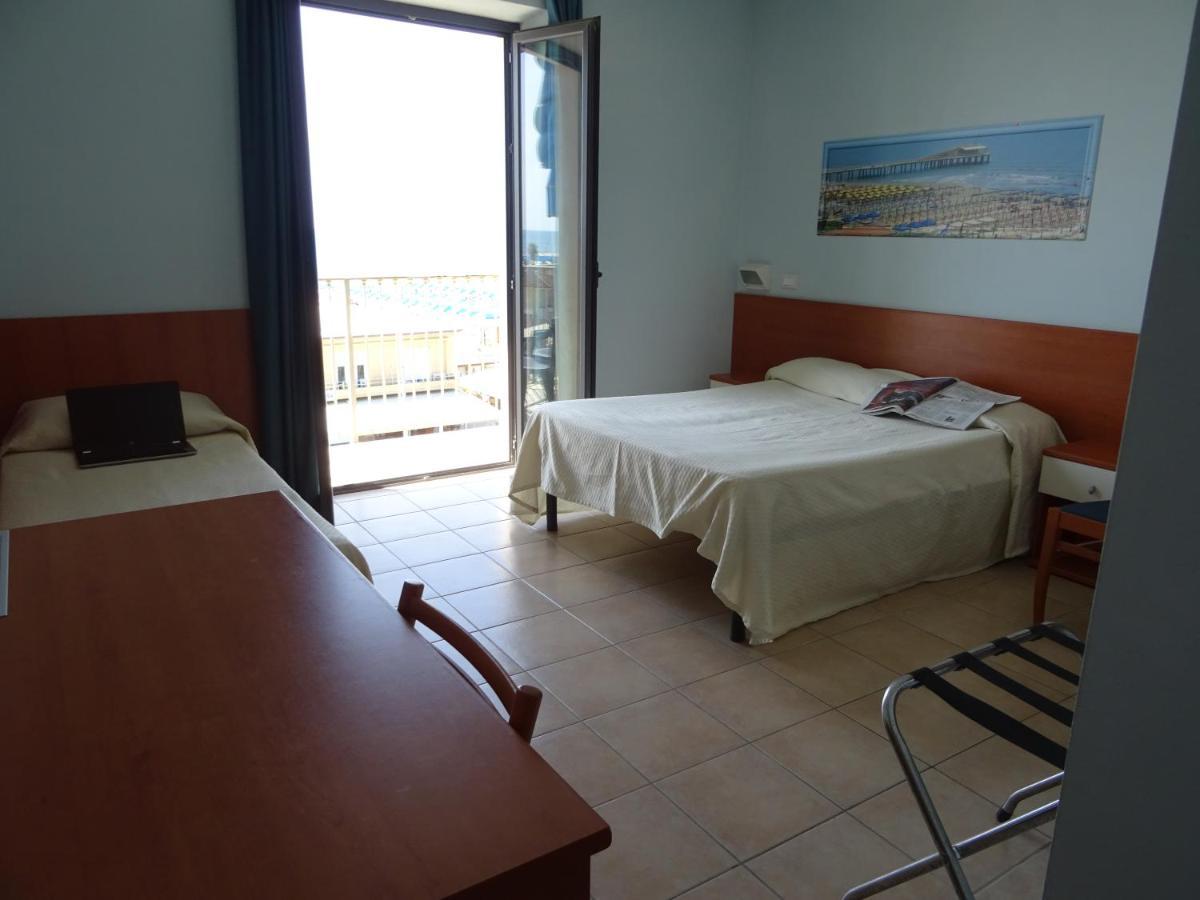 Triple Room Balcony Sea View