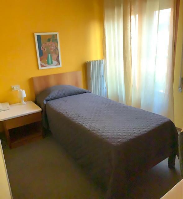 Single Room Balcony,1446936463:JPEG