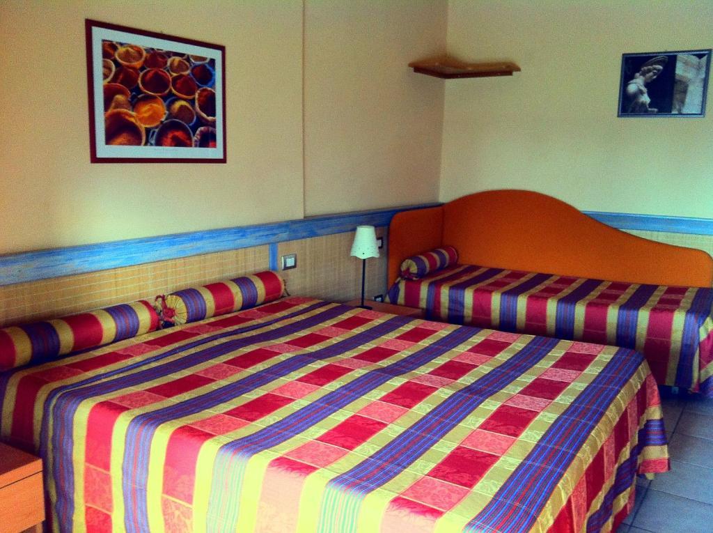 Triple Room,1599654516:JPEG