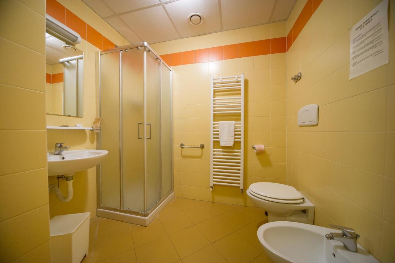 Quadruple Room,1205135695:JPEG