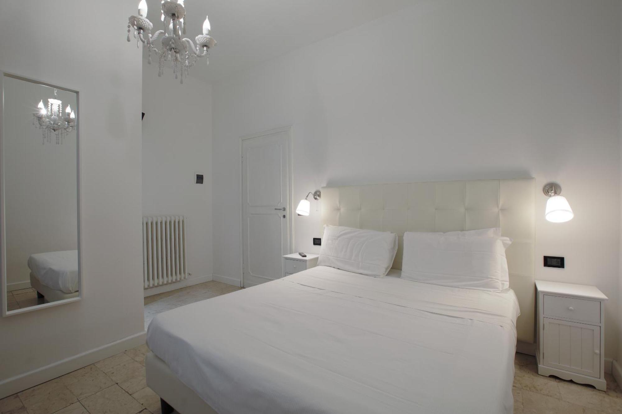 Double Room,1209396088:JPEG