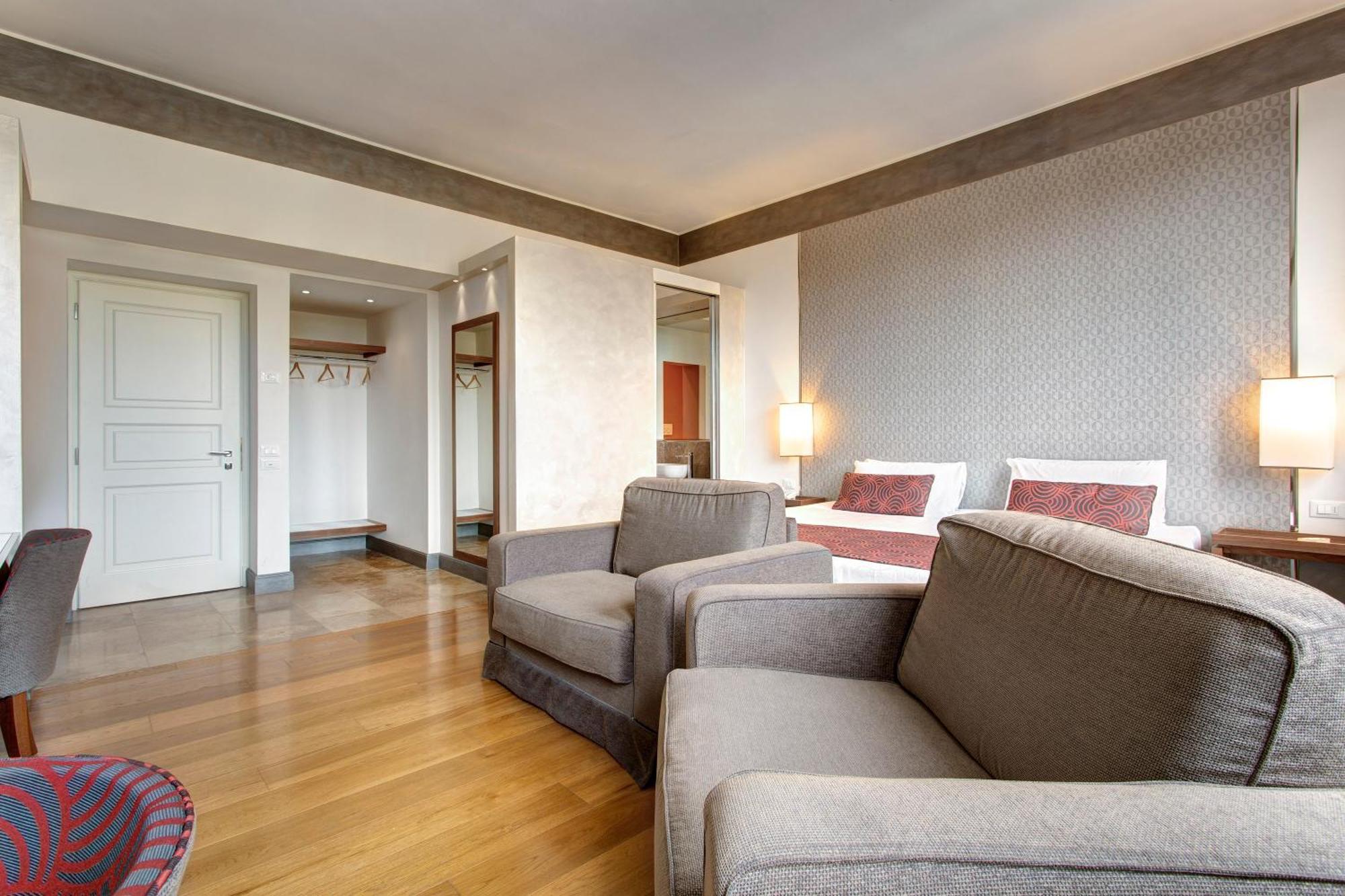 Junior Suite Garden View