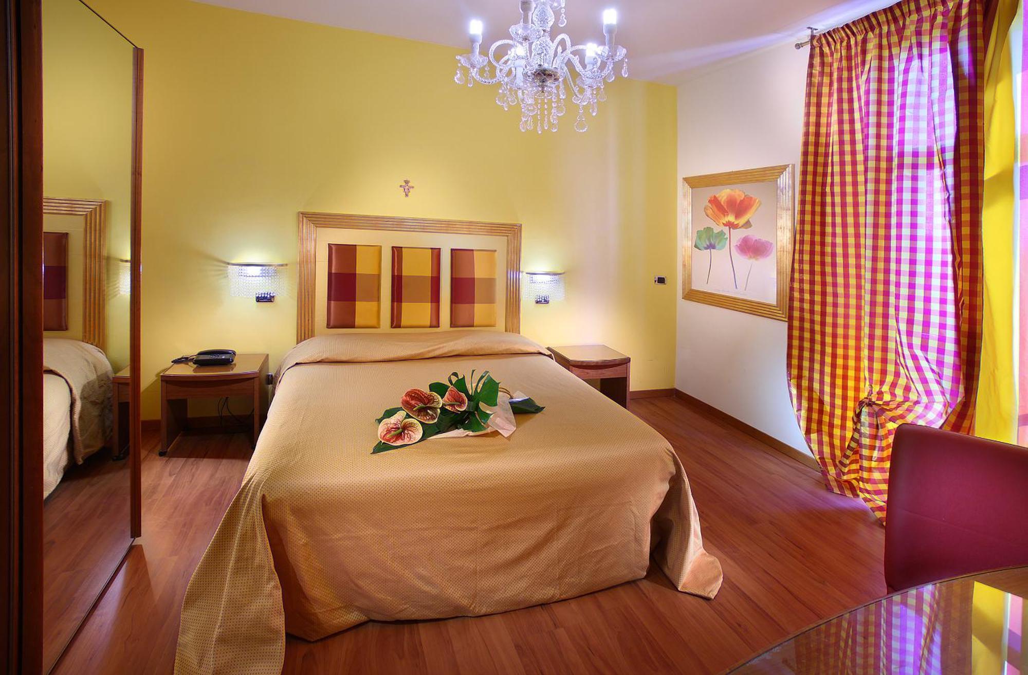 Superior Double or Twin Room,65462167:JPEG