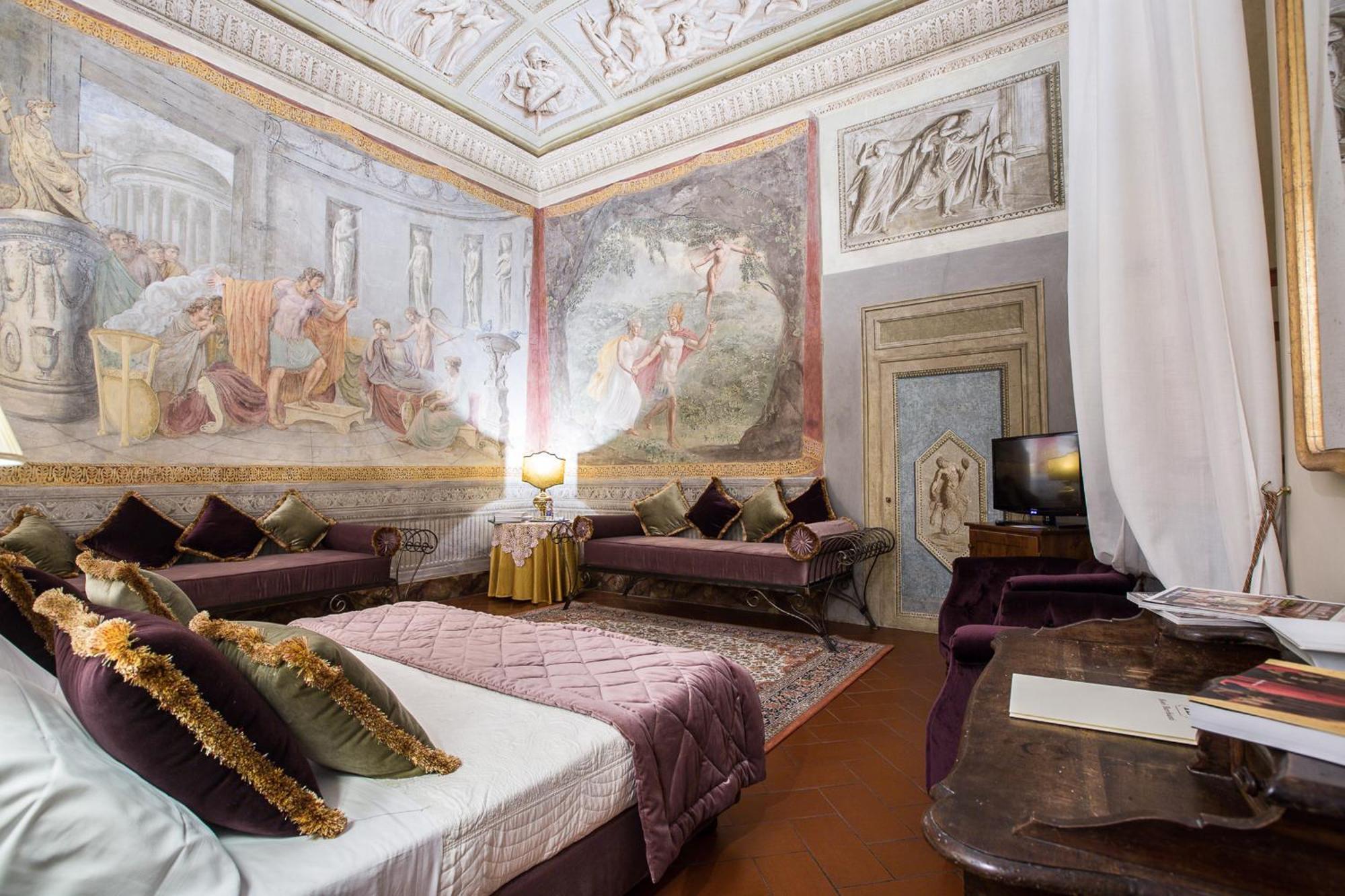Junior Suite,1215896689:JPEG