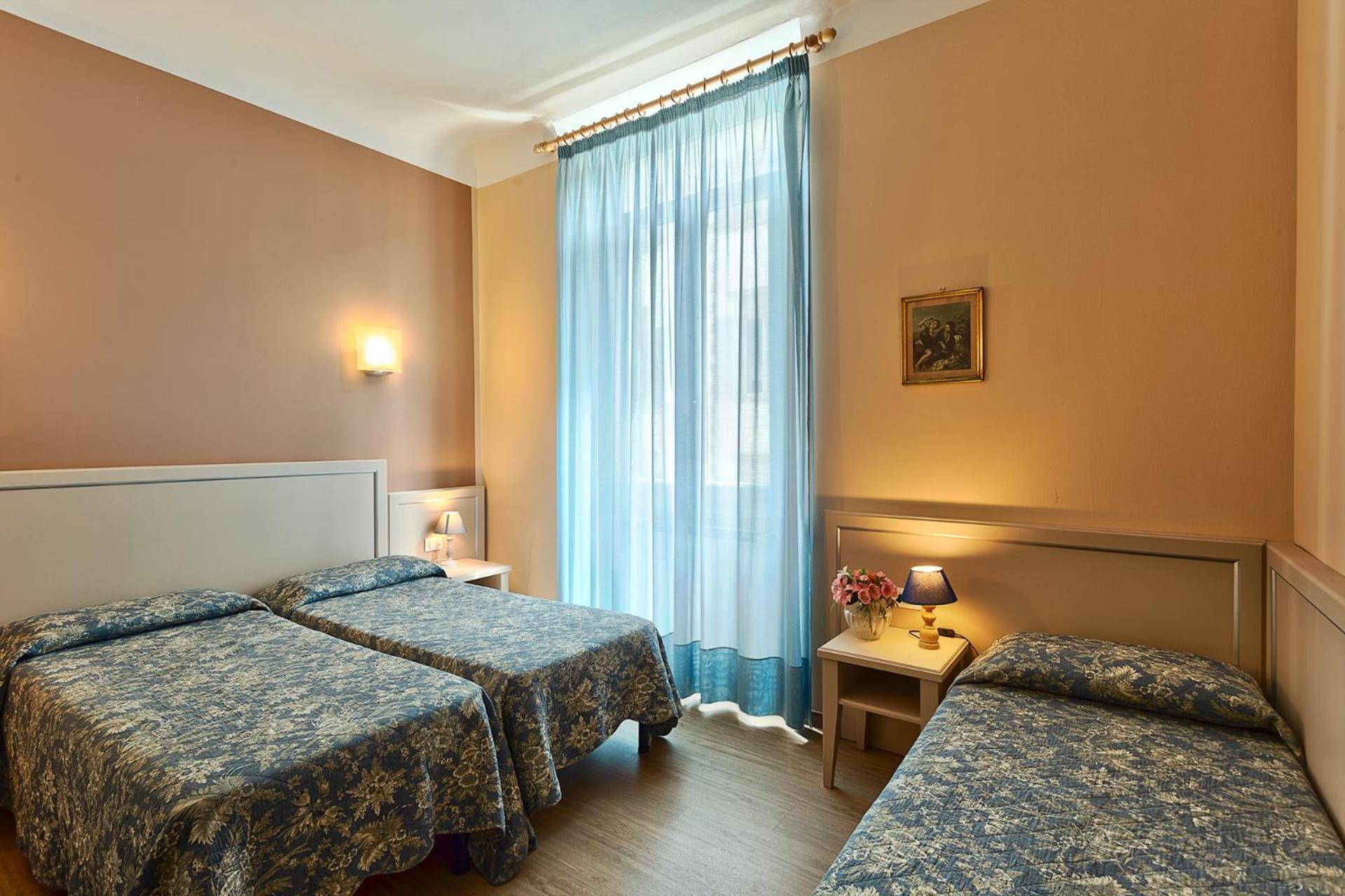 Triple Room,1215930988:JPEG