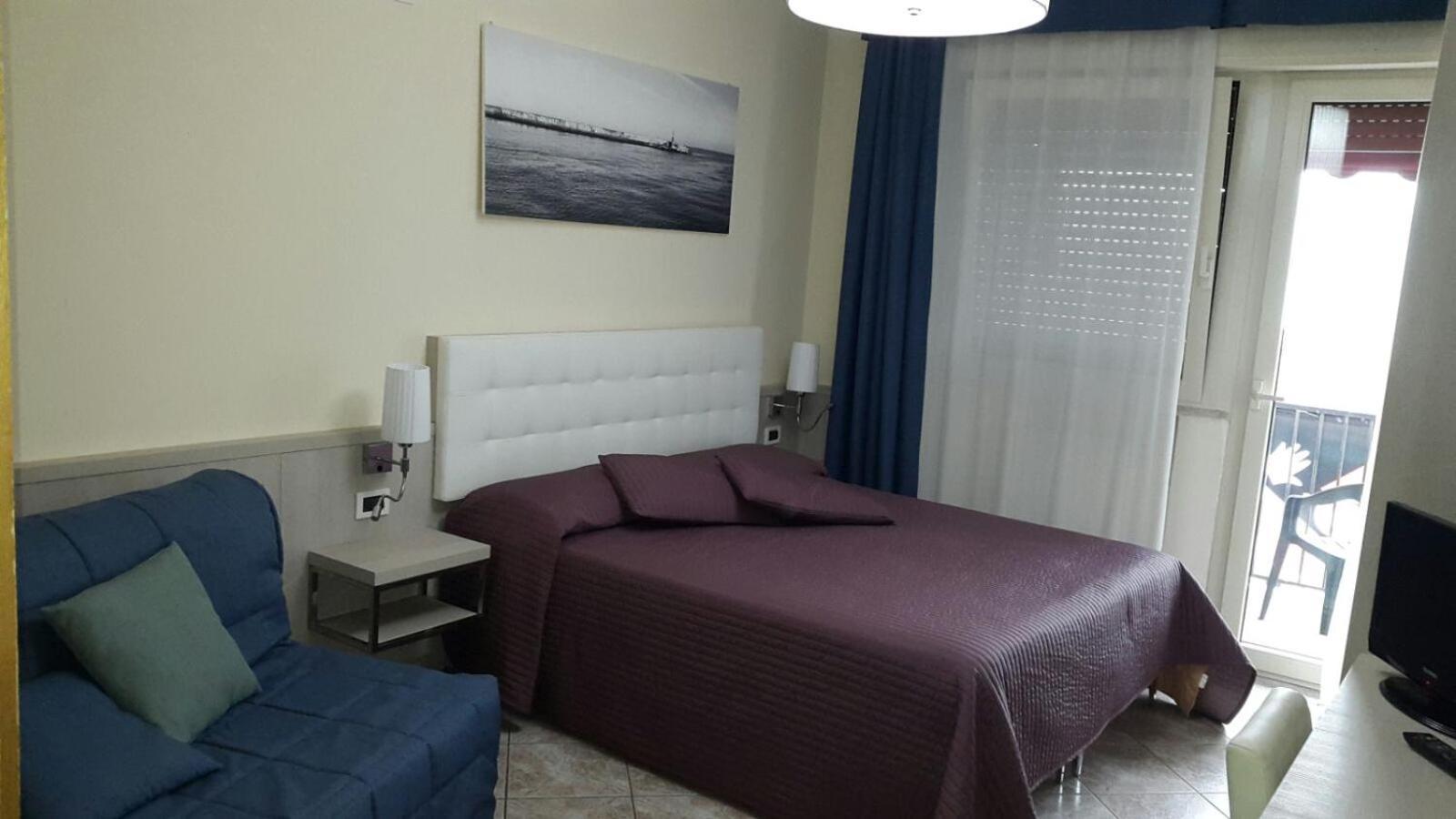 Double or Twin Room Balcony Sea View