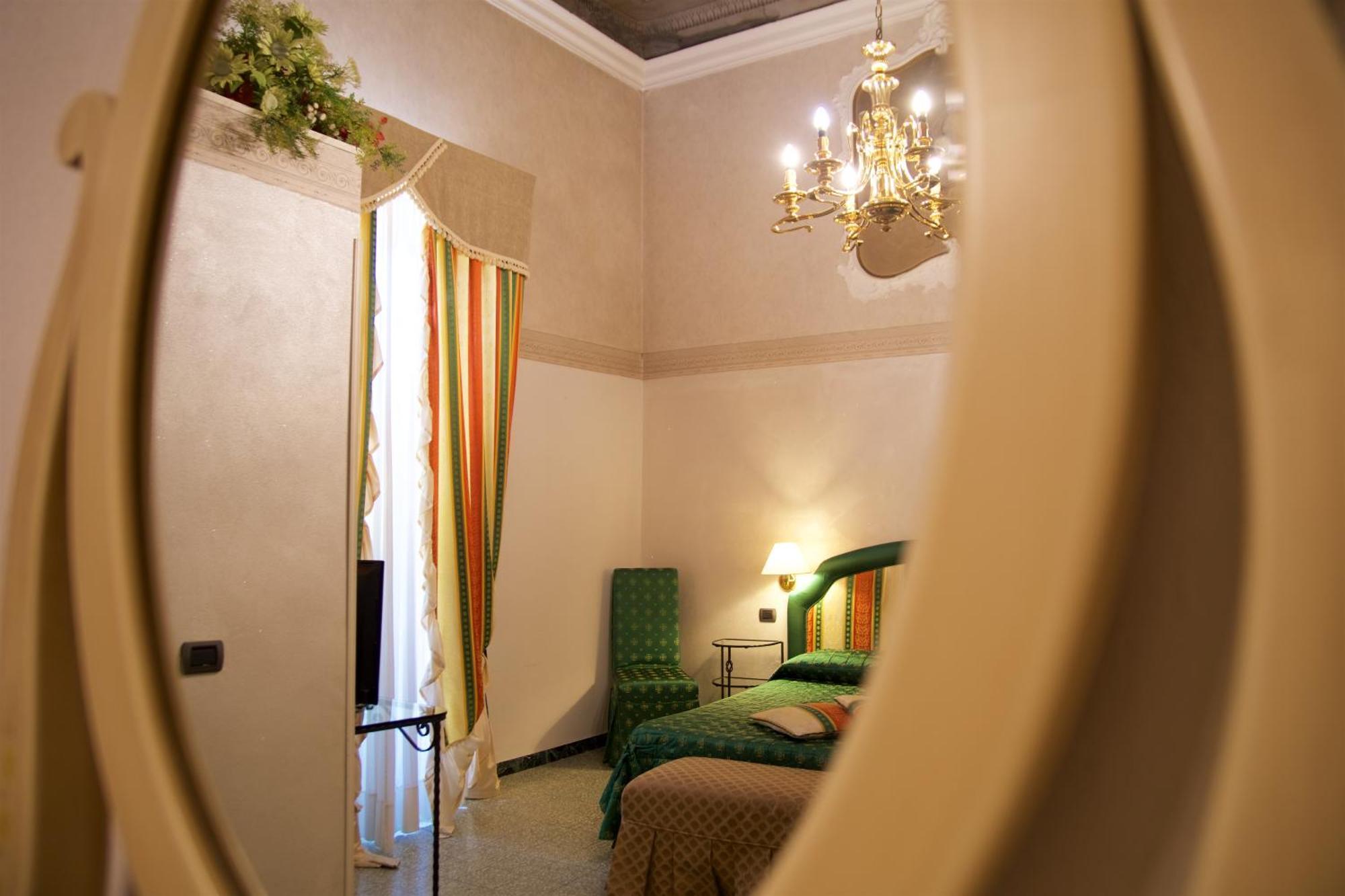 Junior Suite,1216405525:JPEG