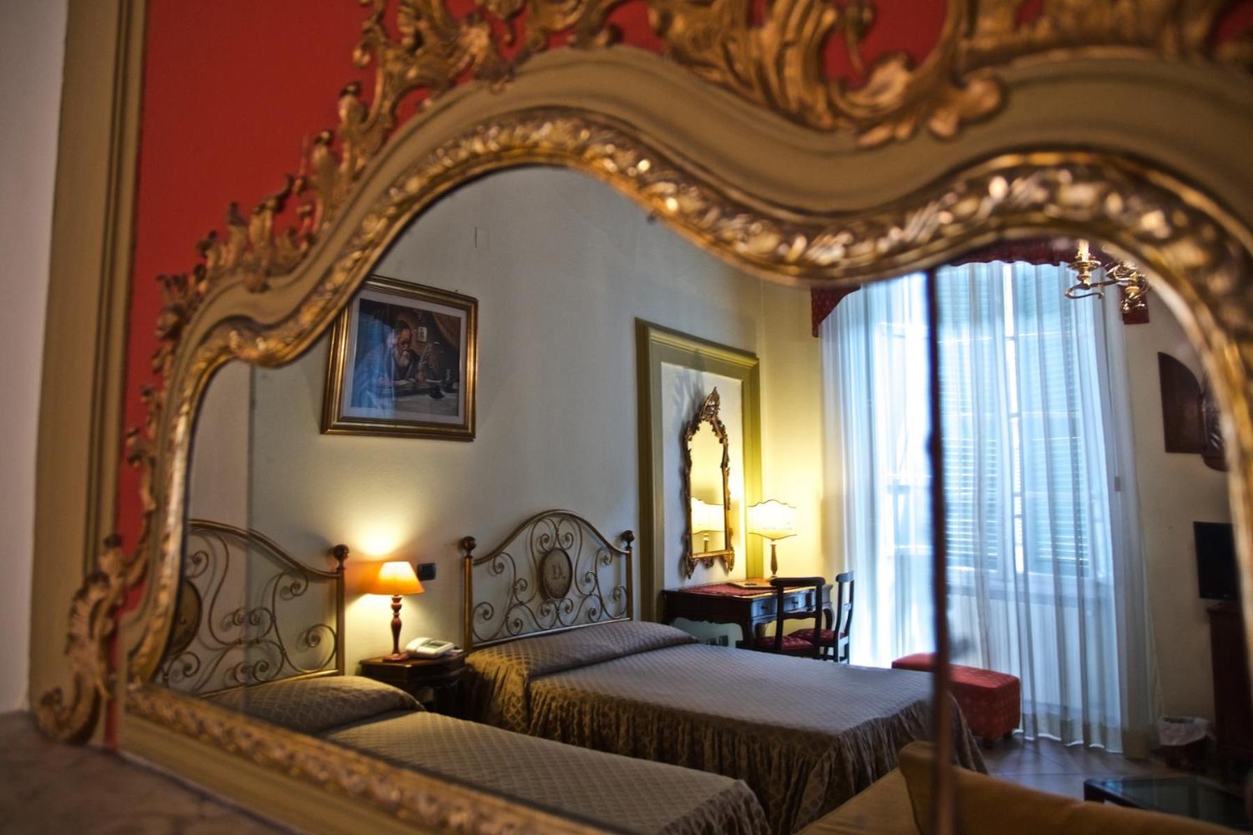 Deluxe Suite,1216406380:JPEG