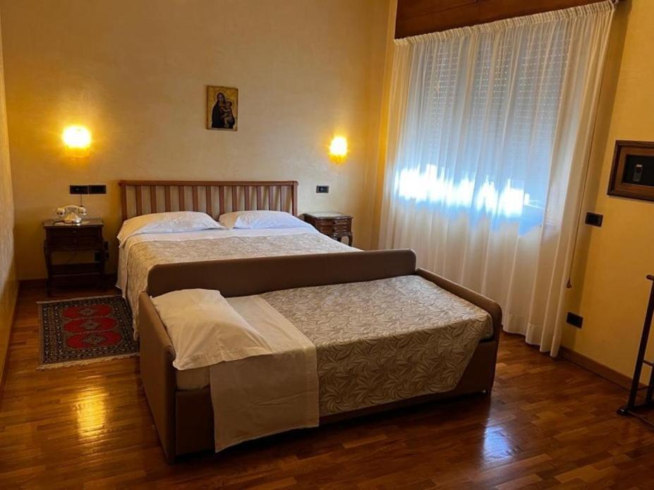 Comfort Triple Room,1225998548:JPEG