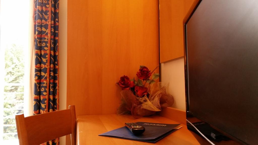 Double Room,1566918368:JPEG