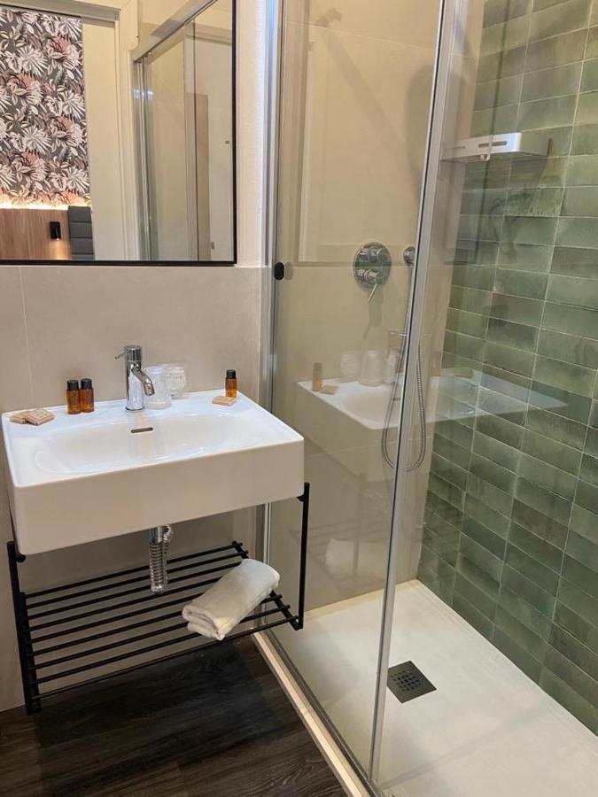 Triple Room,1240872718:JPEG