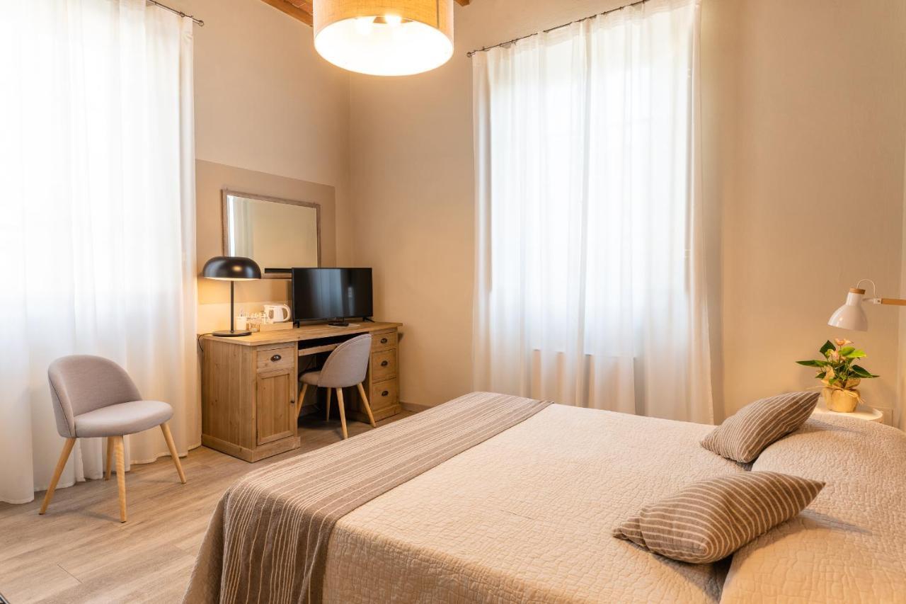 Double Room,1243094317:JPEG