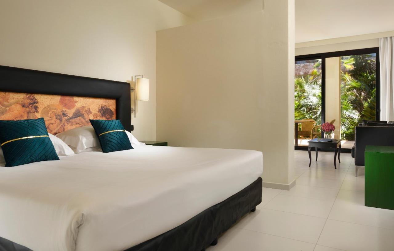 Junior Suite,1246106830:JPEG
