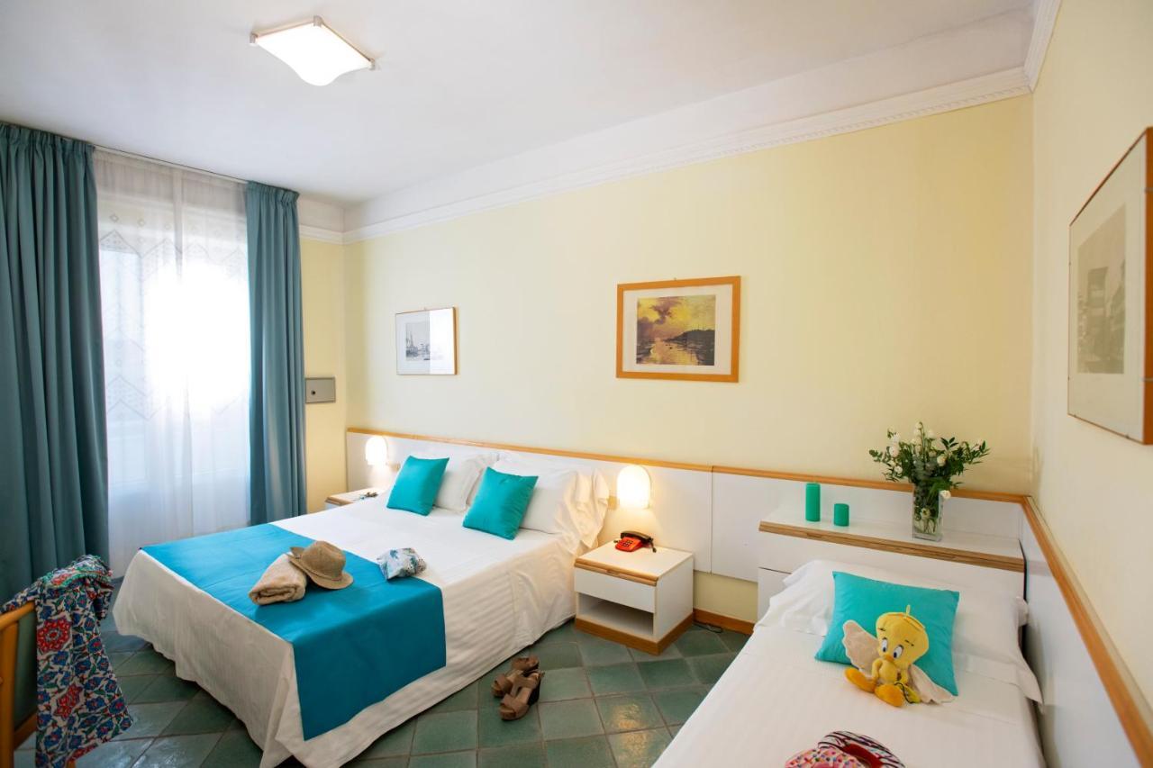 Triple Room,1259742538:JPEG