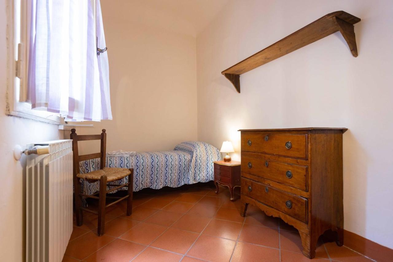 Single Room,1263021859:JPEG