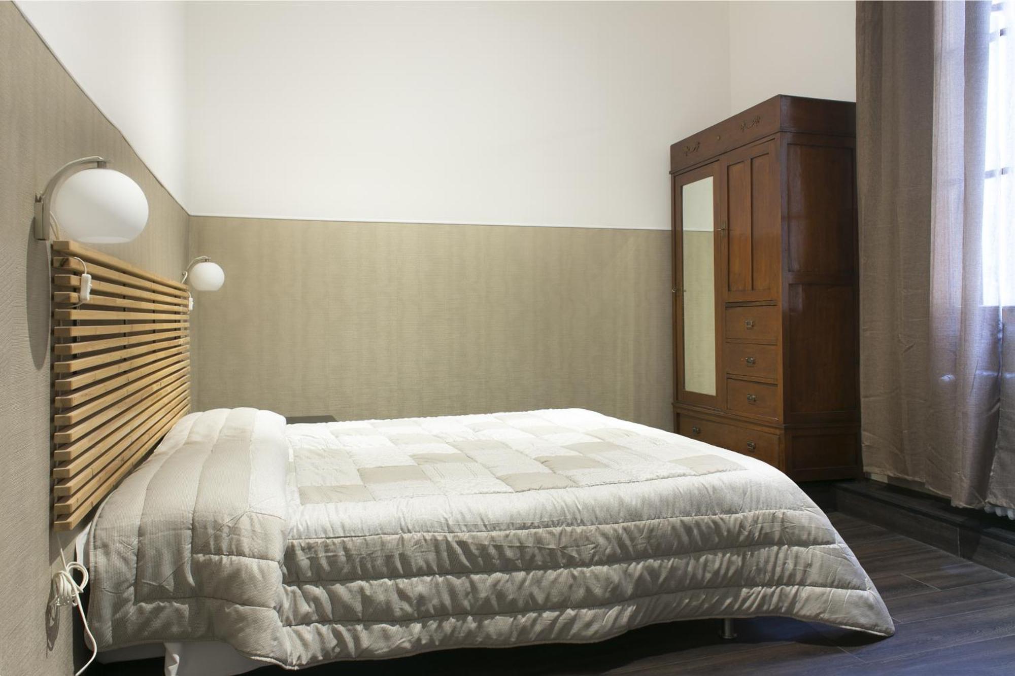 Double Room Private Bathroom