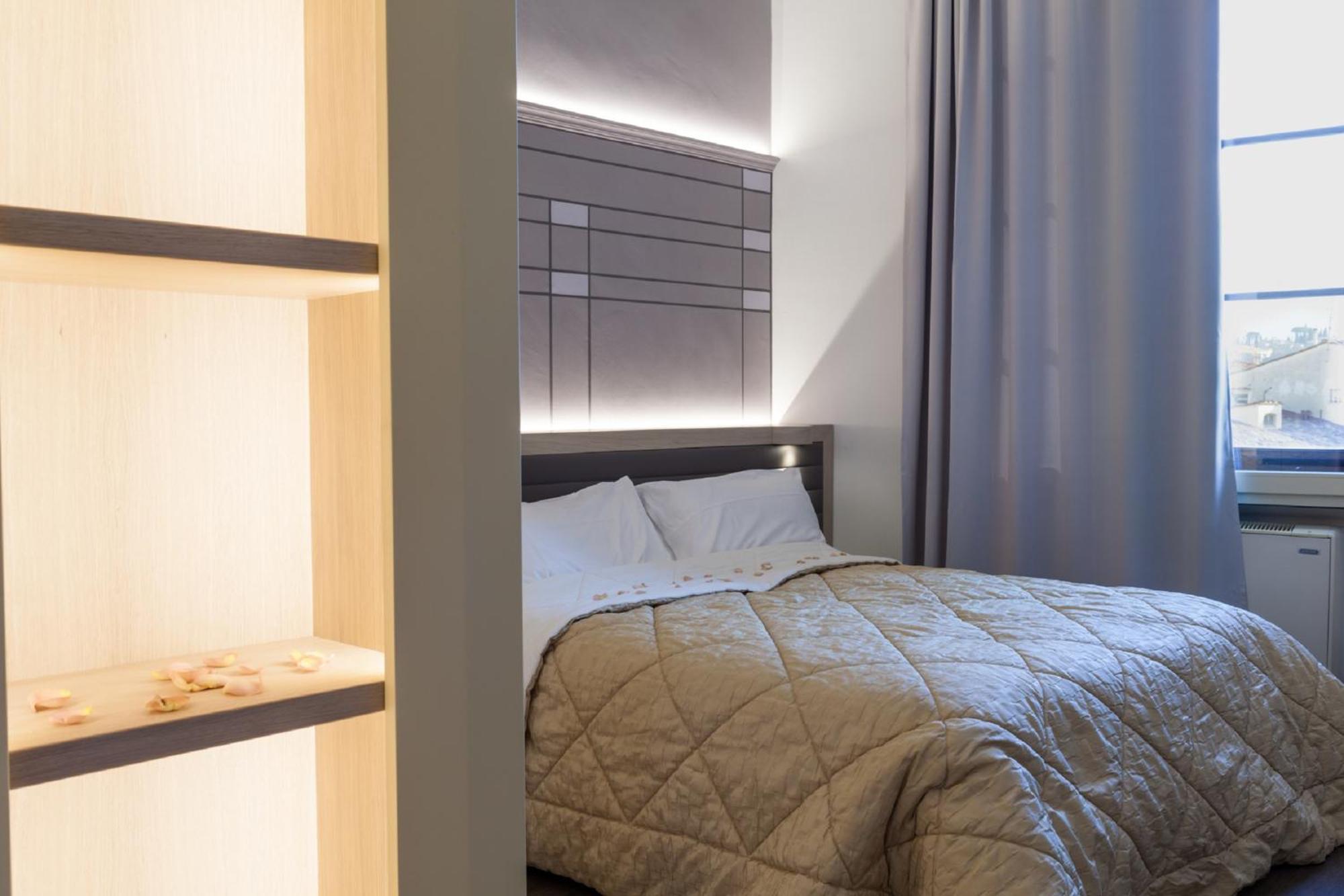 Deluxe One-Bedroom Suite