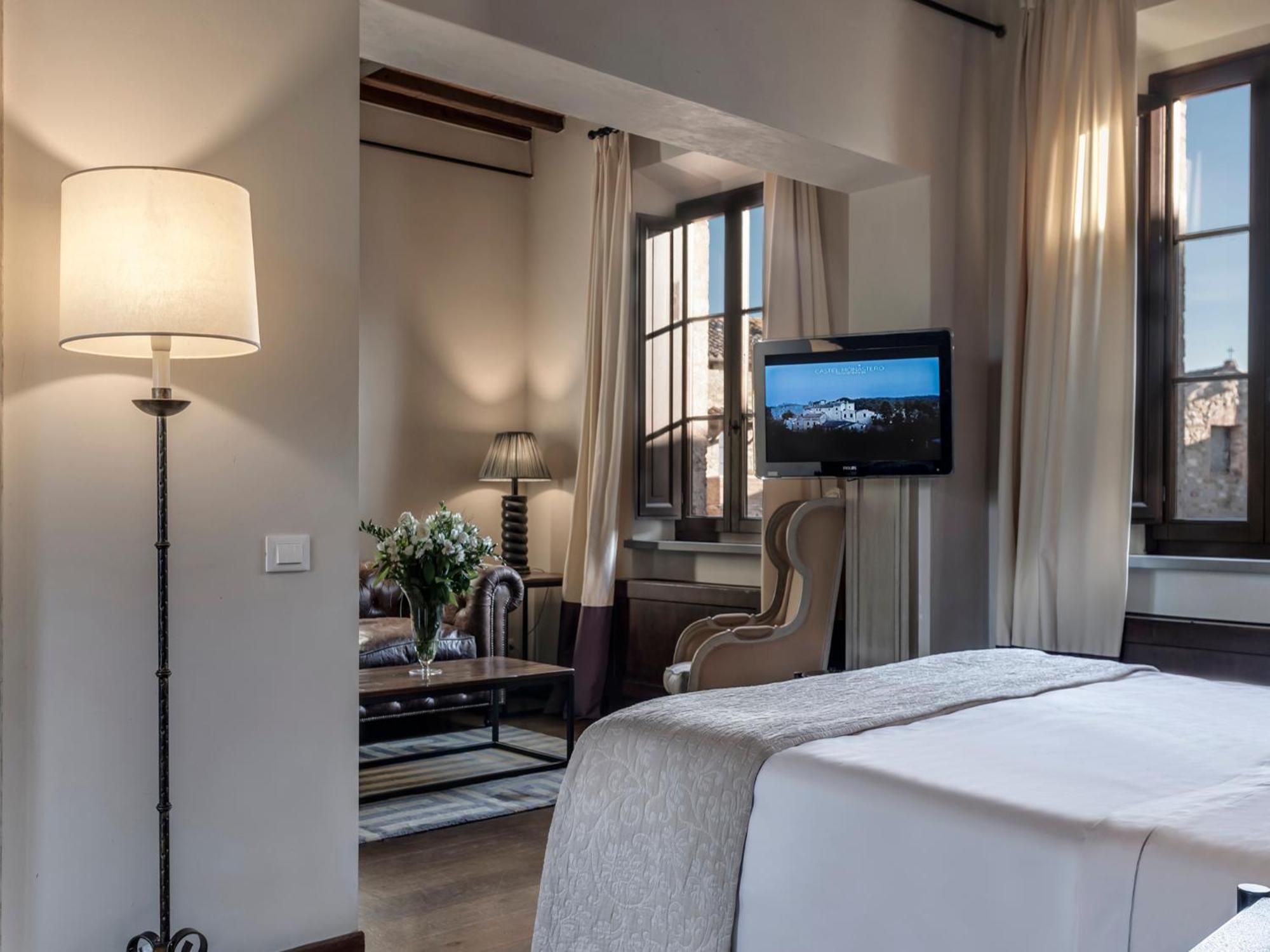 Junior Suite,1278137629:JPEG