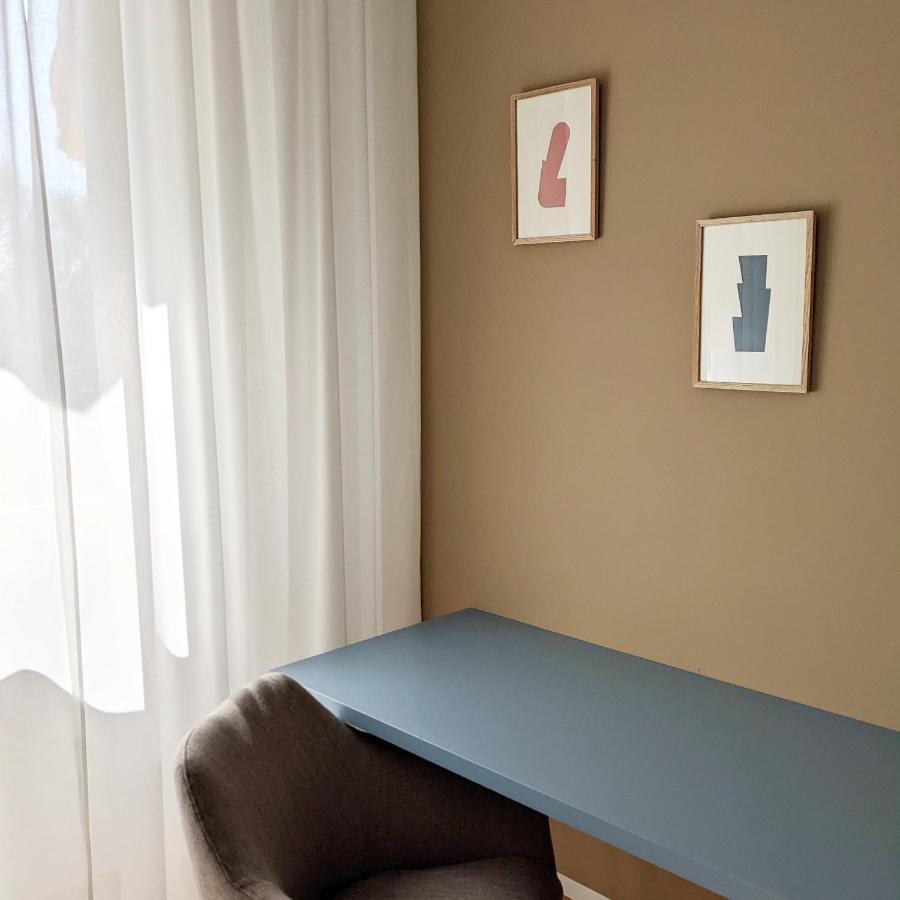 Single Room,1635086809:JPEG