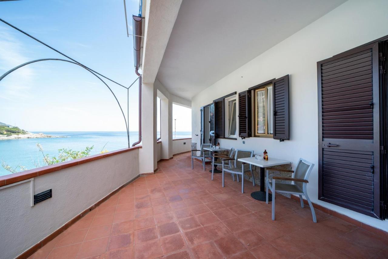 Double Room Patio,1307455681:JPEG