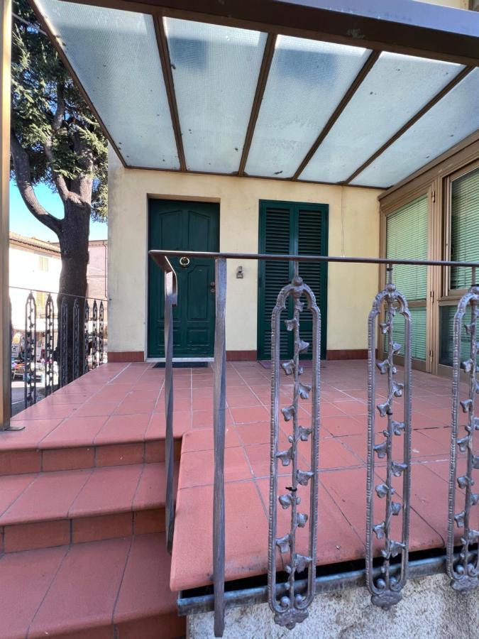 Two-Bedroom House,1309348195:JPEG