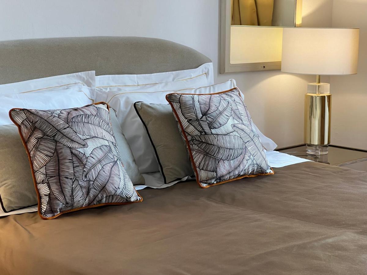Deluxe Double or Twin Room City View
