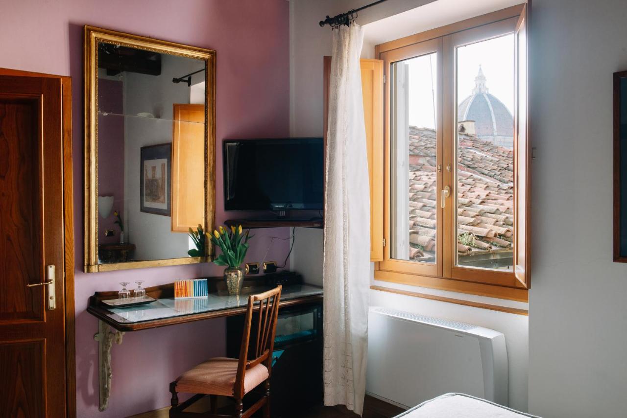 Double Room,1346365592:JPEG