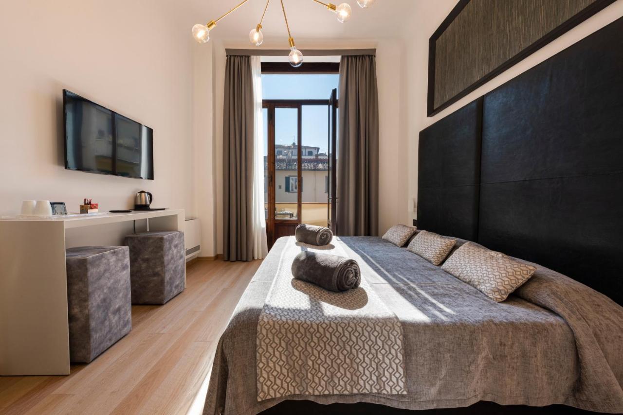 Suite Terrace,1364247239:JPEG