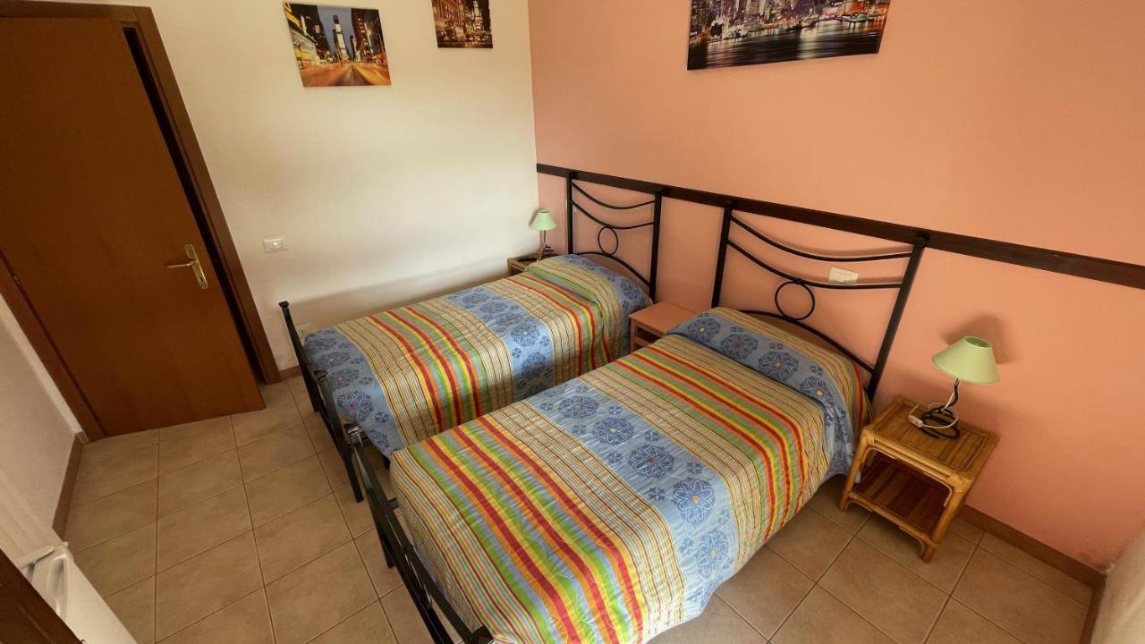 Double or Twin Room,1366844822:JPEG
