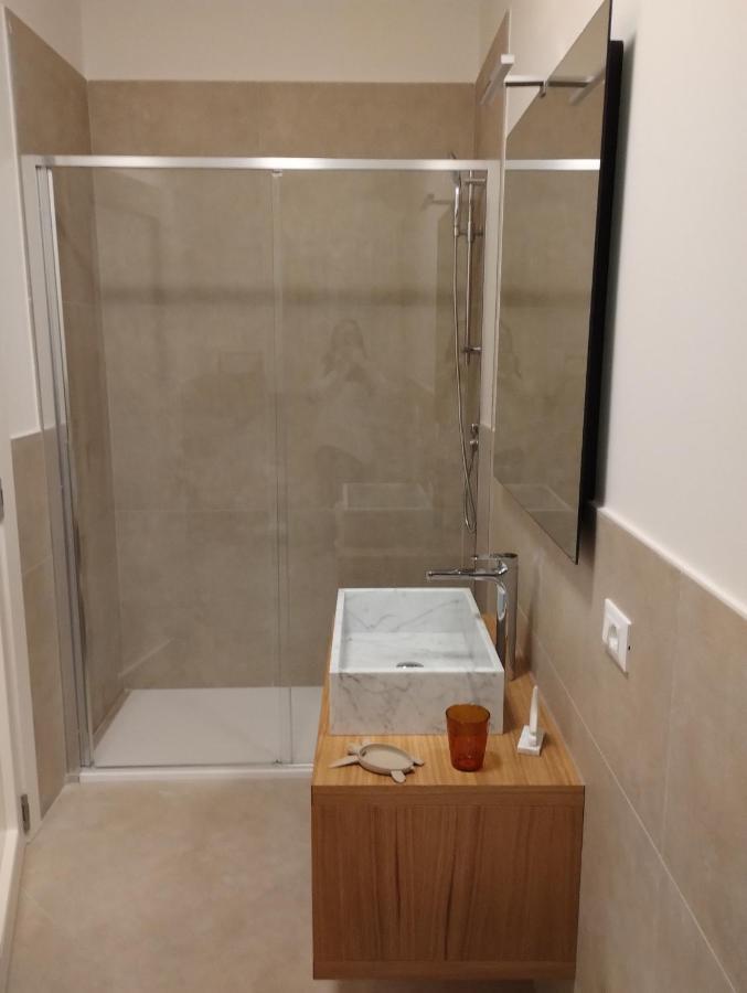 Double Room Private Bathroom,1375984235:JPEG