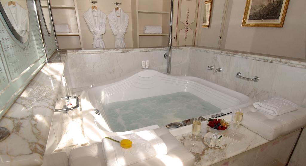 Junior Suite Villa