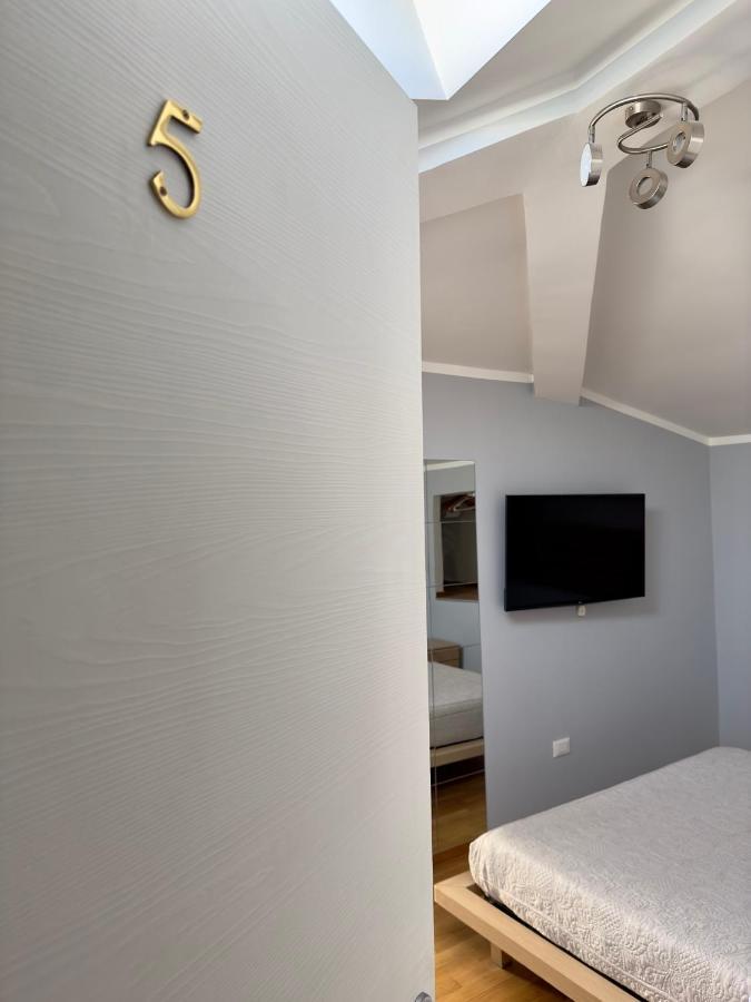 Standard Double Room,1586315943:JPEG