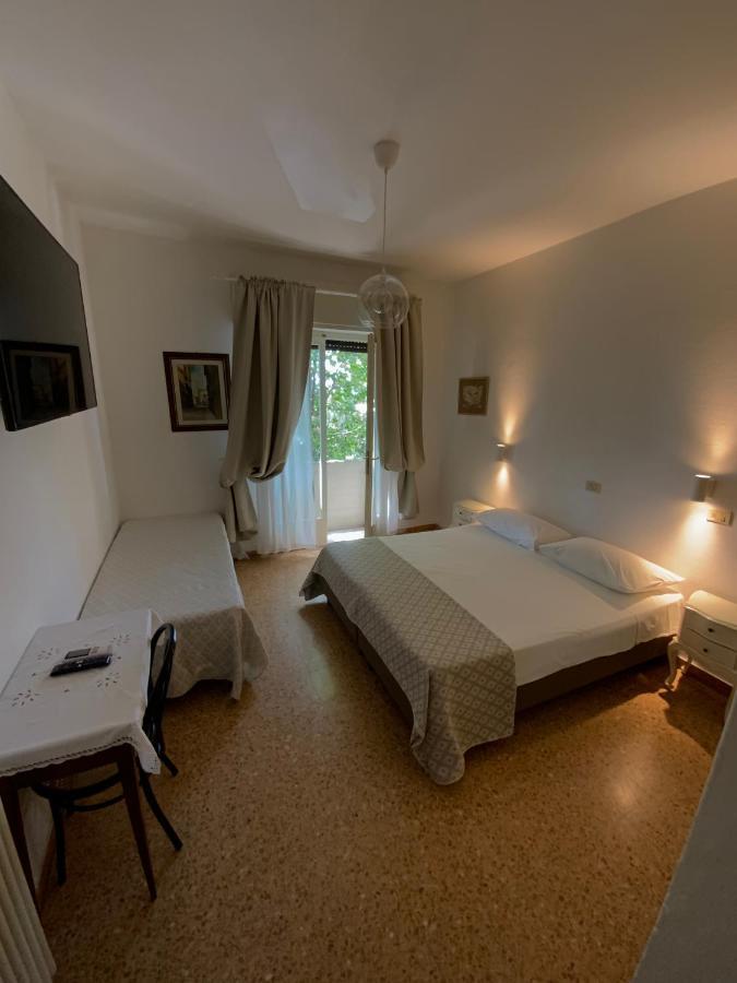 Double Room,1269867730:JPEG
