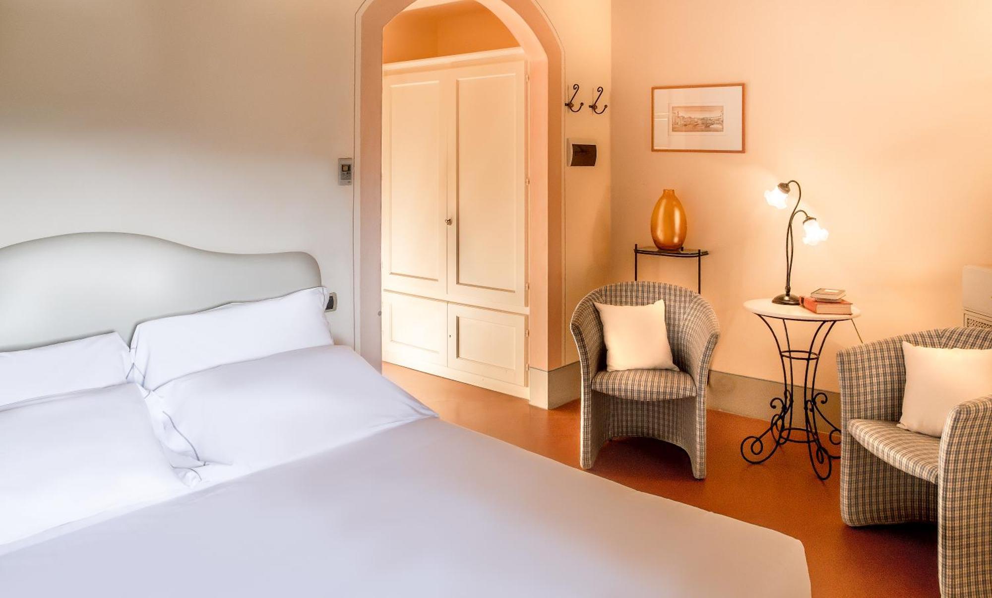 Double Room,1713793039:JPEG