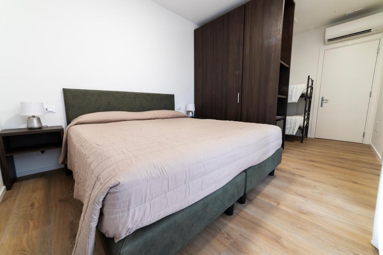 Quadruple Room,1463993419:JPEG